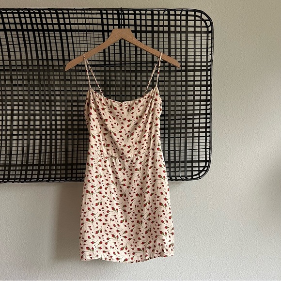 Reformation Dresses & Skirts - Reformation kosta silk mini dress